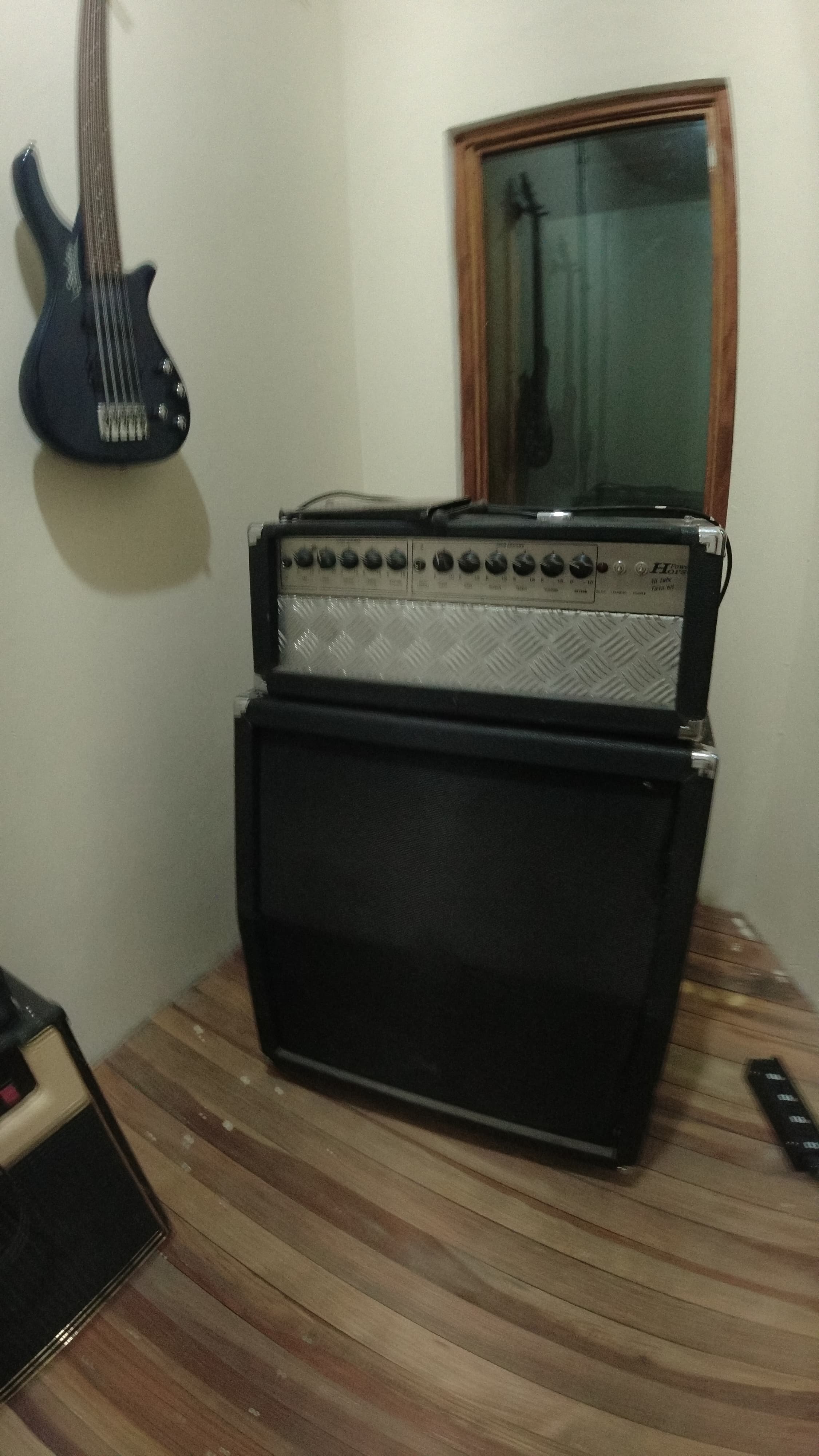 Estúdio — guitarra